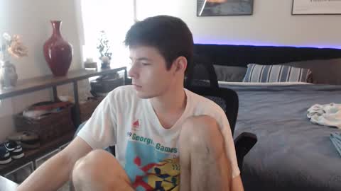 Alex online show from 05-11-26, 06:38