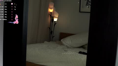 Kriss online show from 01-18-25, 04:15