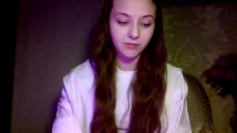 Snapshot of earlenegadsden chatting on 03-03-26, 04:24 Yuni online show from 03-03-26, 04:24