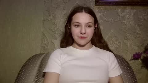 Snapshot of earlenegadsden chatting on 03-23-26, 04:33 Yuni online show from 03-23-26, 04:33