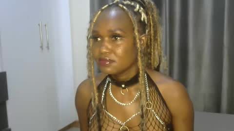 east_queen online show from 02-02-25, 02:56