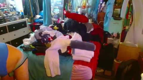 eastbayboy57 online show from 04-06-26, 07:20