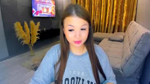 Snapshot of easternbeautyy chatting on 12-03-24, 07:55 easternbeautyy online show from 12-03-24, 07:55