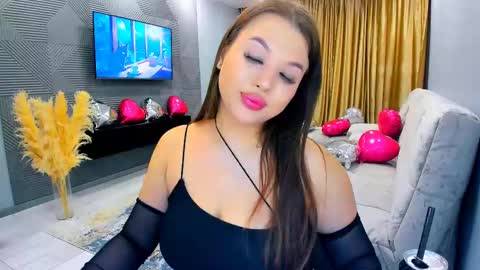 Snapshot of easternbeautyy chatting on 02-22-25, 07:47 easternbeautyy online show from 02-22-25, 07:47