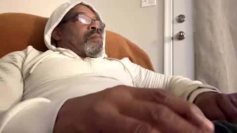 easternjerk online show from 05-10-26, 06:40