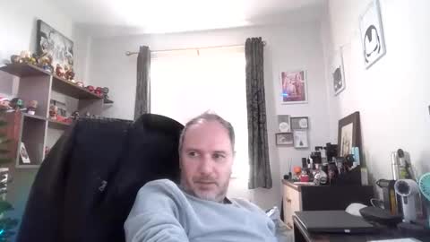 eastmidssoul online show from 11-26-25, 10:49