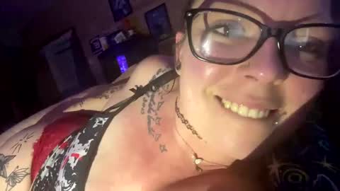 Snapshot of easyednem528280 chatting on 10-19-25, 07:42 easyednem528280 online show from 10-19-25, 07:42