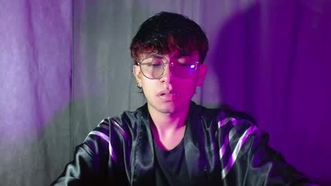 Snapshot of eather_luxury chatting on 02-15-25, 07:39 eather_luxury online show from 02-15-25, 07:39