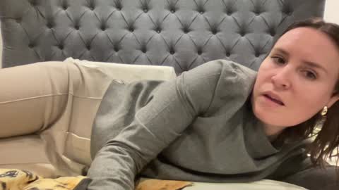 Snapshot of eatmypie69 chatting on 12-11-24, 04:31 Nadia Ferreira online show from 12-11-24, 04:31