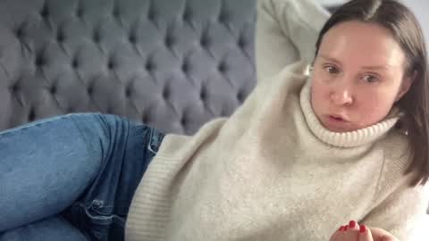 Snapshot of eatmypie69 chatting on 01-23-25, 11:15 Nadia Ferreira online show from 01-23-25, 11:15