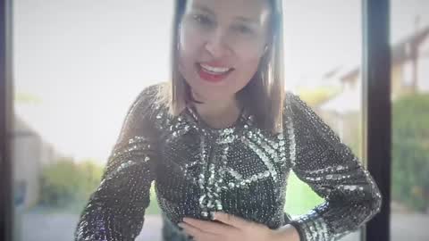 Snapshot of eatmypie69 chatting on 02-05-25, 01:22 Nadia Ferreira online show from 02-05-25, 01:22