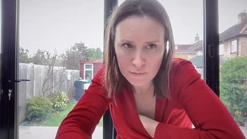 Snapshot of eatmypie69 chatting on 02-12-25, 10:03 Nadia Ferreira online show from 02-12-25, 10:03