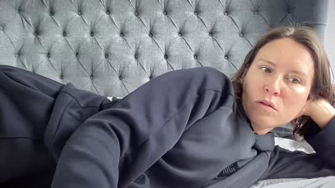 Snapshot of eatmypie69 chatting on 09-23-25, 10:07 Nadia Ferreira online show from 09-23-25, 10:07