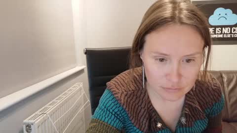 Snapshot of eatmypie69 chatting on 04-05-26, 07:55 Nadia Ferreira online show from 04-05-26, 07:55