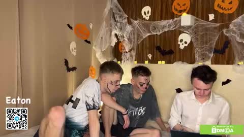 eaton_ online show from 10-31-25, 05:58