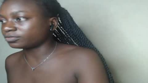 eatuupx online show from 02-01-25, 01:02