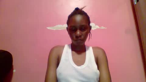 Snapshot of ebon_fantasy1 chatting on 04-16-26, 11:29 Ebon Fantasy1s online show from 04-16-26, 11:29