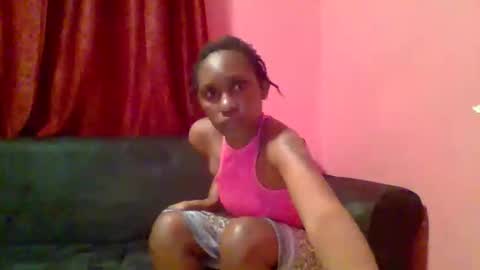 Snapshot of ebon_fantasy1 chatting on 05-09-26, 06:57 Ebon Fantasy1s online show from 05-09-26, 06:57