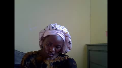 Snapshot of eboniana chatting on 05-17-26, 06:00 eboniana online show from 05-17-26, 06:00