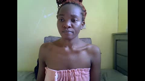Snapshot of eboniana chatting on 06-09-26, 06:03 eboniana online show from 06-09-26, 06:03