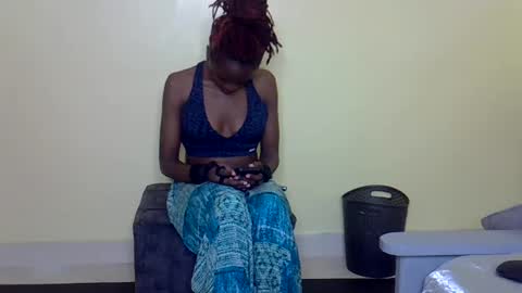 Snapshot of eboniana chatting on 06-12-26, 05:34 eboniana online show from 06-12-26, 05:34