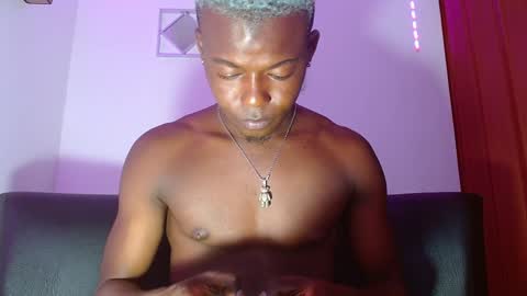 Snapshot of ebonny_stallion chatting on 12-13-24, 01:33 Chris Palaz online show from 12-13-24, 01:33