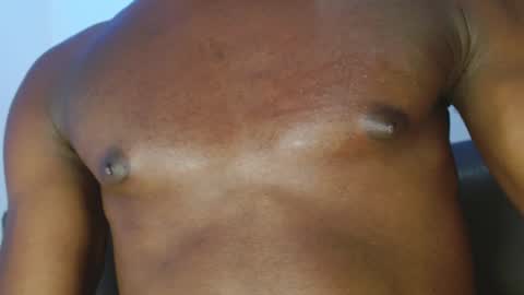 Snapshot of ebonny_stallion chatting on 12-21-24, 08:28 Chris Palaz online show from 12-21-24, 08:28