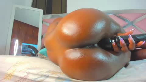 Snapshot of ebonnygoddess2 chatting on 01-31-25, 09:59 2 online show from 01-31-25, 09:59