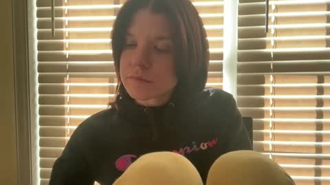 Snapshot of ebony8ivory chatting on 01-15-25, 07:23 americnbarbie online show from 01-15-25, 07:23