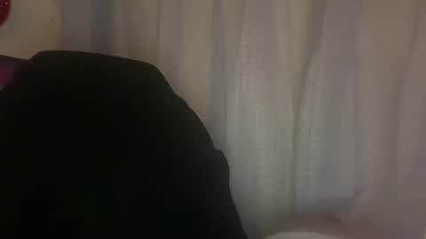 Snapshot of ebony8ivory chatting on 01-16-25, 01:58 americnbarbie online show from 01-16-25, 01:58