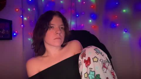 Snapshot of ebony8ivory chatting on 02-11-25, 04:55 americnbarbie online show from 02-11-25, 04:55