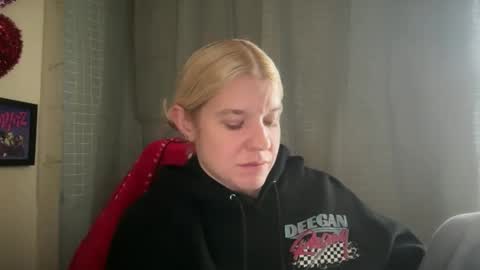 americnbarbie online show from 11-21-25, 08:18