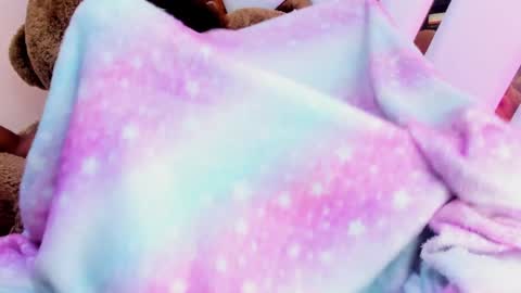 Luci  online show from 12-30-24, 07:26