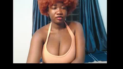 Snapshot of ebony_cum417533 chatting on 07-08-26, 12:26 Ann online show from 07-08-26, 12:26