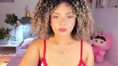 Snapshot of ebony_curly2 chatting on 06-23-26, 08:18 isa online show from 06-23-26, 08:18