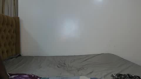 Snapshot of ebony_doll11 chatting on 03-24-26, 03:06 melons online show from 03-24-26, 03:06