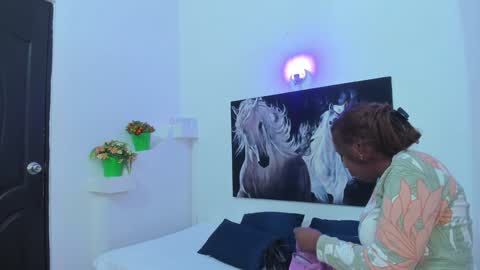 ebony_katterin online show from 12-30-24, 07:42