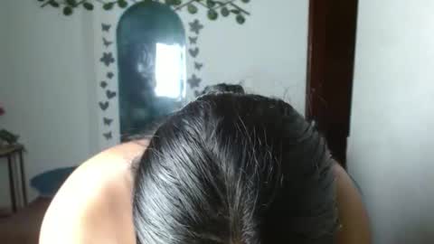 Snapshot of ebony_luna1 chatting on 04-16-26, 05:14 ebony_luna1 online show from 04-16-26, 05:14