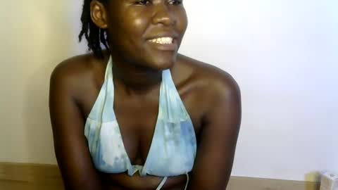 ebony_lynne online show from 06-13-26, 09:57