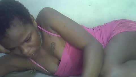 ebony_pearl59 online show from 04-13-26, 11:05