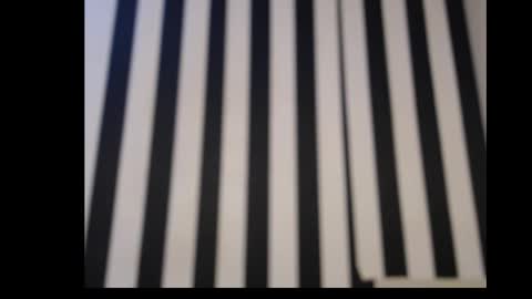 Ella online show from 10-07-25, 02:14