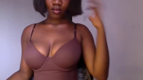delilah online show from 03-28-26, 10:26