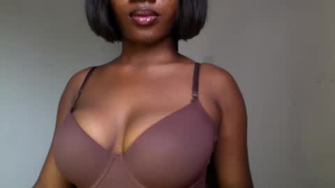 delilah online show from 04-19-26, 10:47