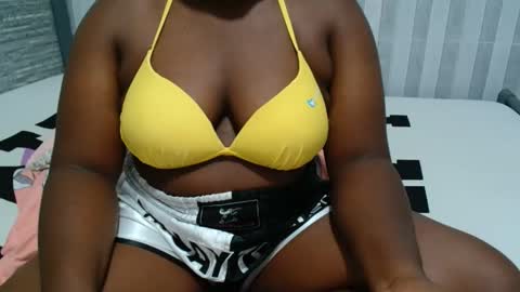 Snapshot of ebony_sabrina chatting on 02-27-26, 09:09 Sabrina online show from 02-27-26, 09:09