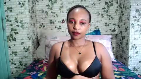 ebony_seduction00 online show from 06-18-26, 06:13