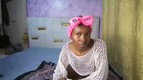 Snapshot of ebony_sugarbabe chatting on 05-18-26, 06:41 ebony_sugarbabe online show from 05-18-26, 06:41