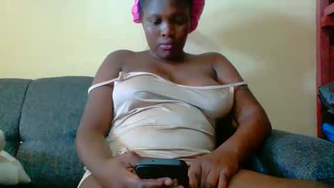 ebony_toto online show from 12-04-24, 09:29