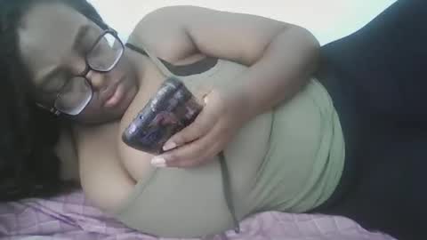 ebonybigtitqueen0 online show from 09-14-25, 02:54