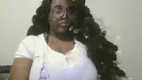 ebonybigtitqueen3 online show from 11-05-25, 02:00