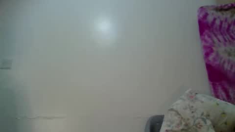 Snapshot of ebonyboutilicious chatting on 02-25-26, 08:07 Loreina online show from 02-25-26, 08:07